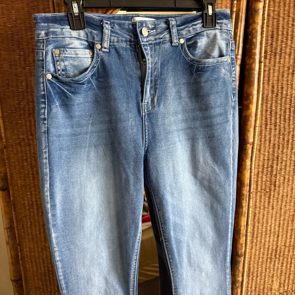 William Rast Miss Me Light Blue Embroidered Flawless Flare Jeans - Picture 5 of 8